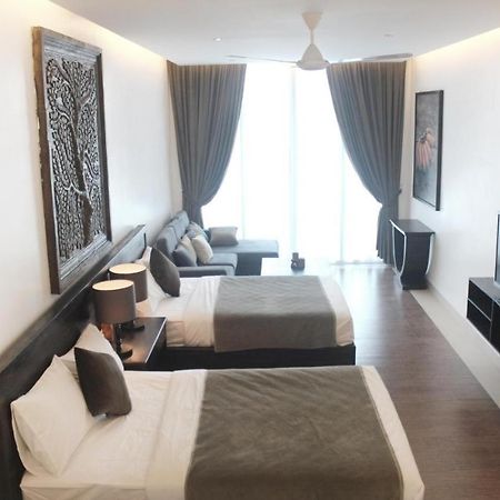 Blue Crystal Boutique Hotel 프놈펜 외부 사진