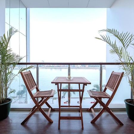 Blue Crystal Boutique Hotel 프놈펜 외부 사진