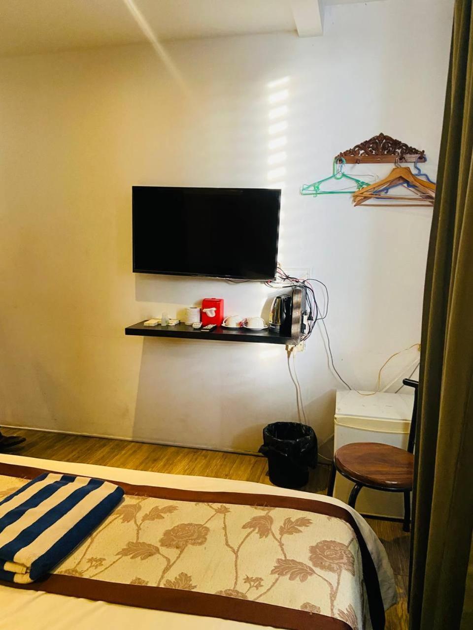 Blue Crystal Boutique Hotel 프놈펜 외부 사진