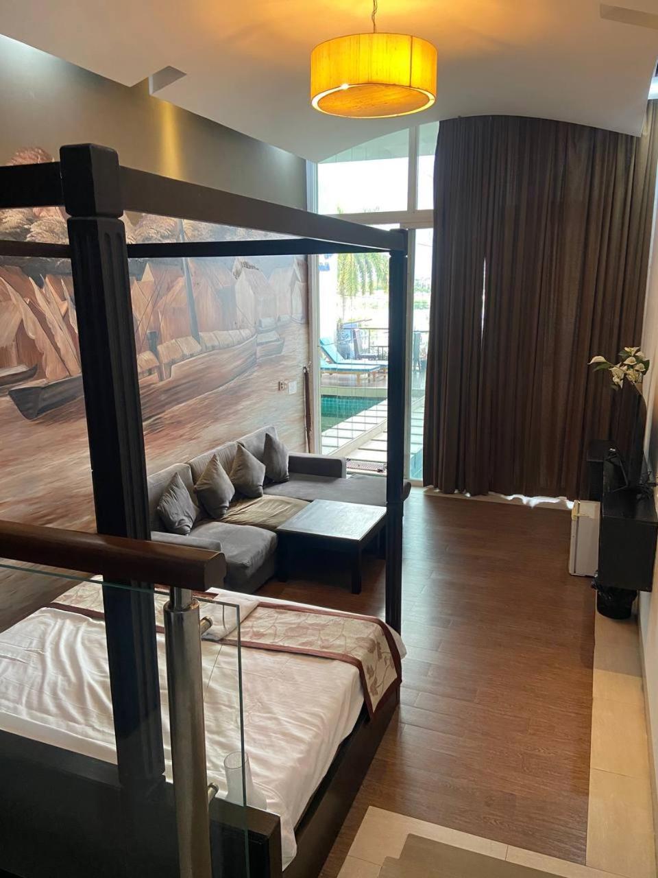 Blue Crystal Boutique Hotel 프놈펜 외부 사진