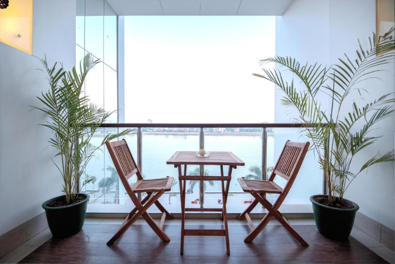 Blue Crystal Boutique Hotel 프놈펜 외부 사진